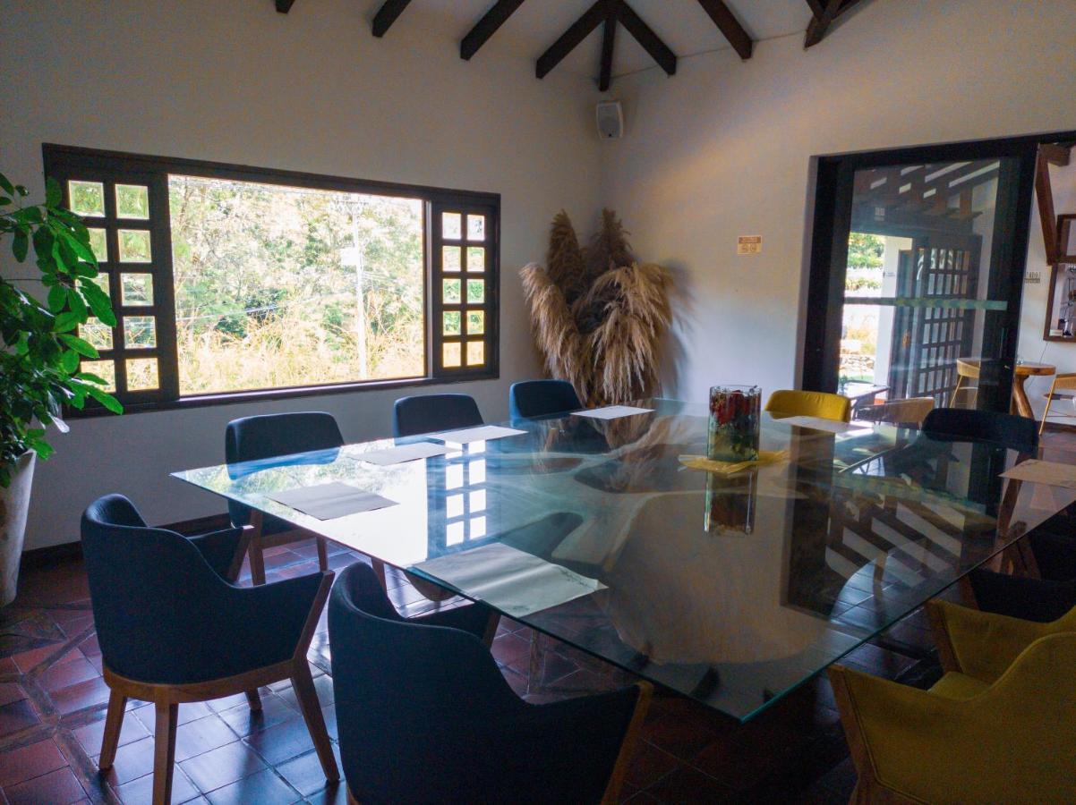 Hotel Boutique La Casa De Piedra 칼리 외부 사진