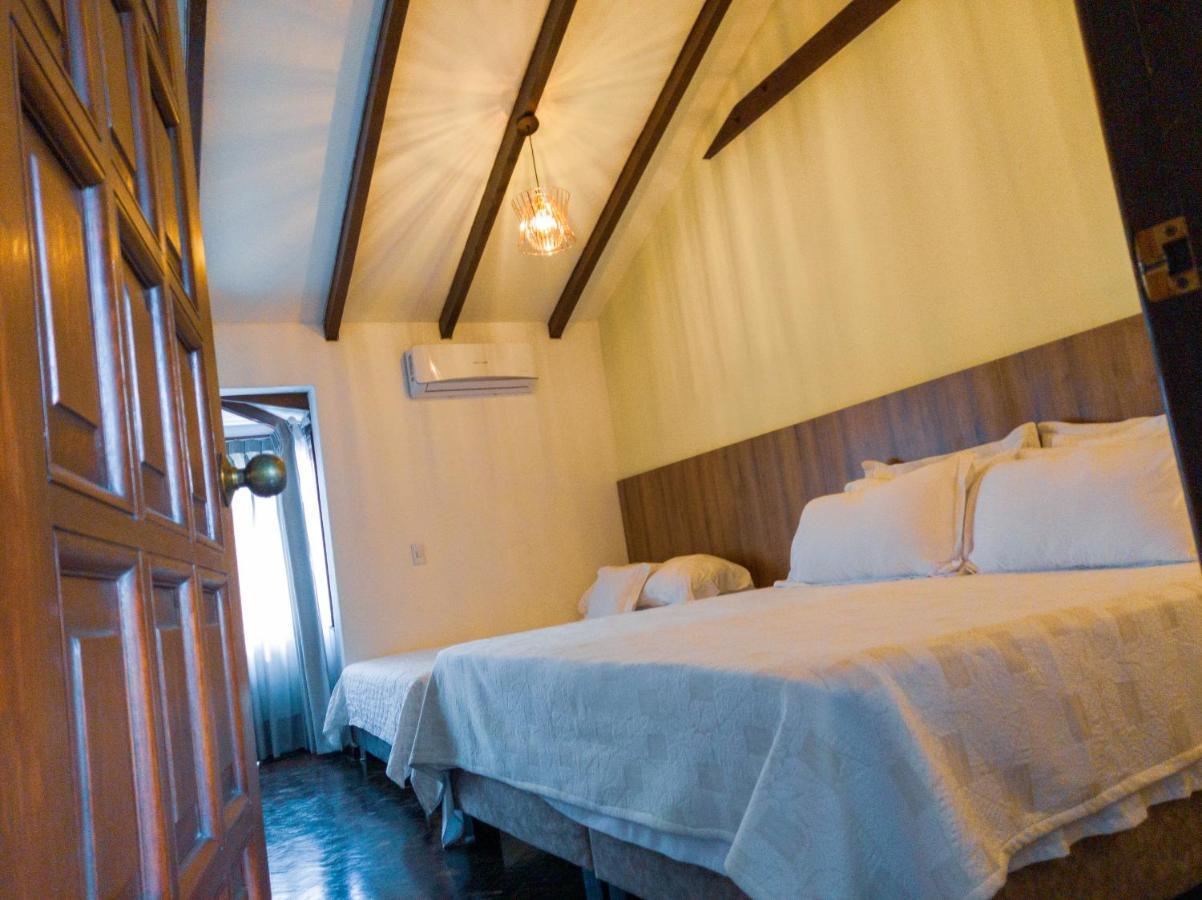Hotel Boutique La Casa De Piedra 칼리 외부 사진