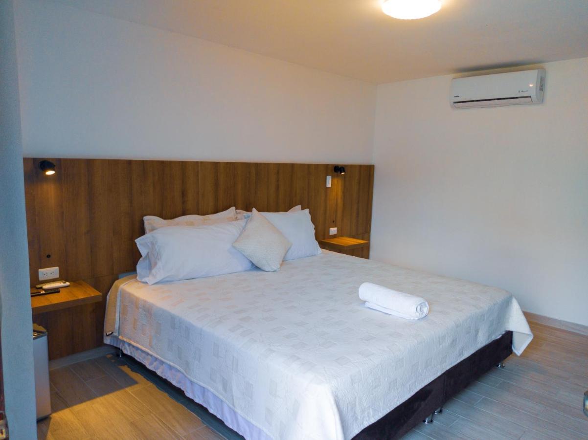 Hotel Boutique La Casa De Piedra 칼리 외부 사진